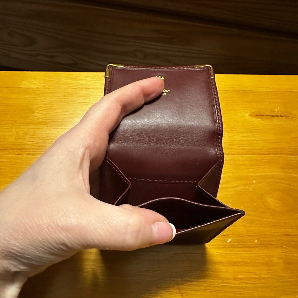 Cartier Signature Bordeaux Leather Coin Pouch with Gold Hardware - Picture 5 of 7